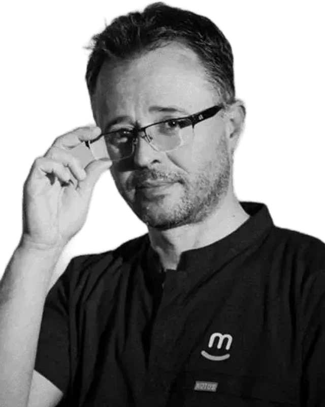 Dr. Dt. Anıl Çetin